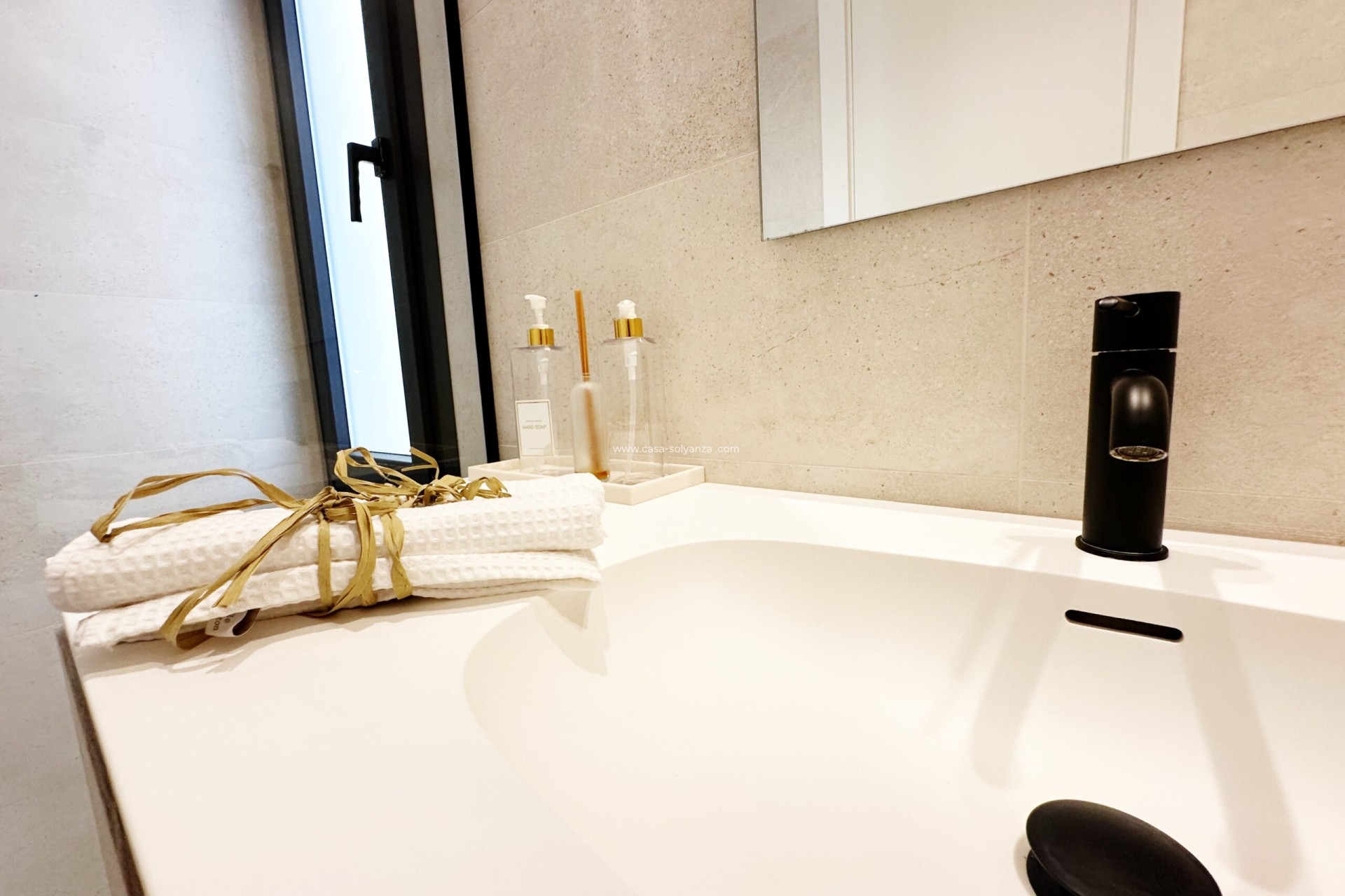 Herverkoop - Villa - Santa Rosalia Resort - Inland