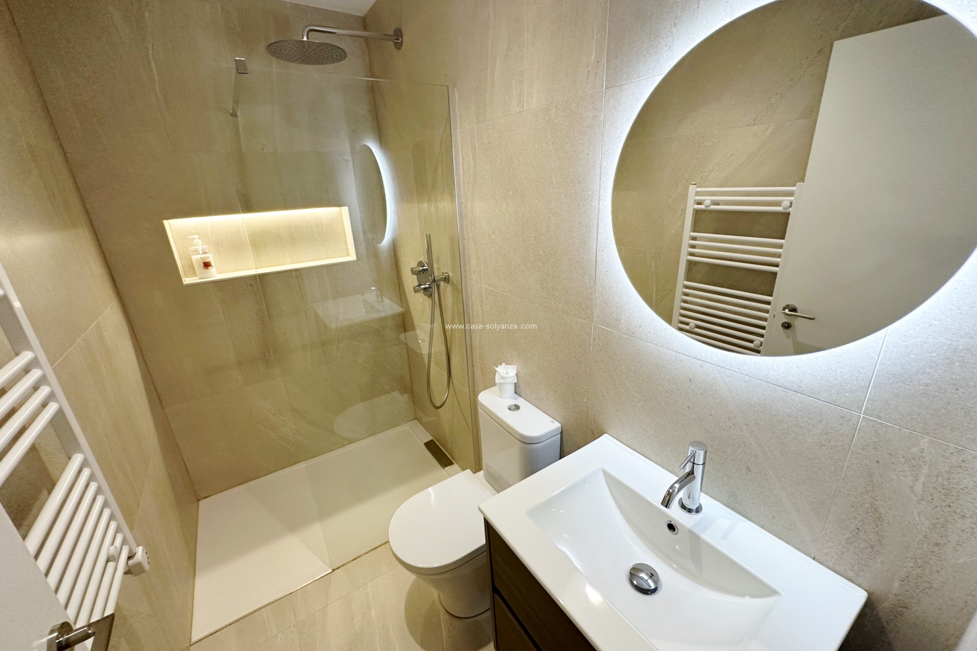 Herverkoop - Villa - Santa Rosalia Resort - Inland