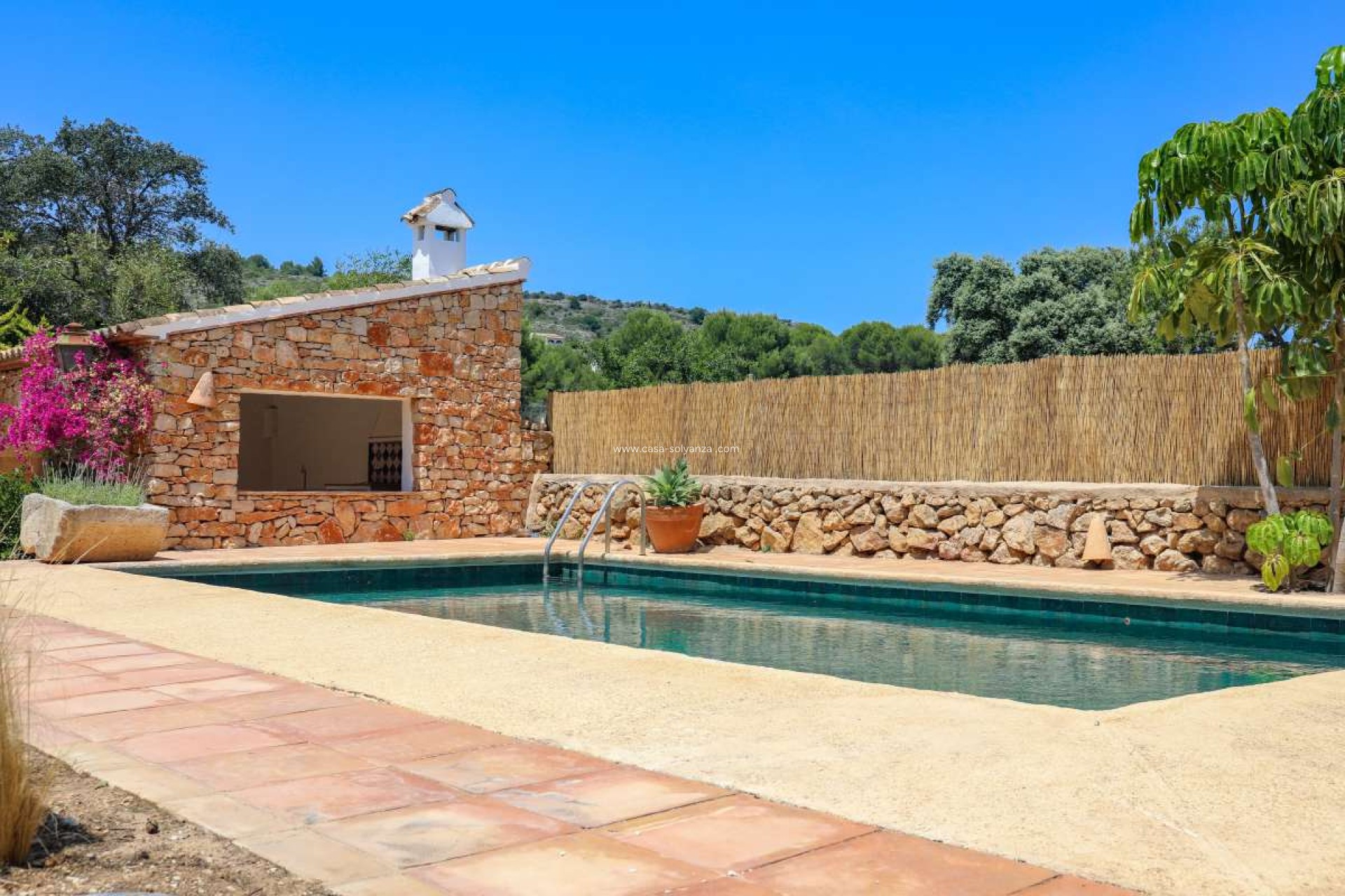 Herverkoop - Villa - Senija - Inland