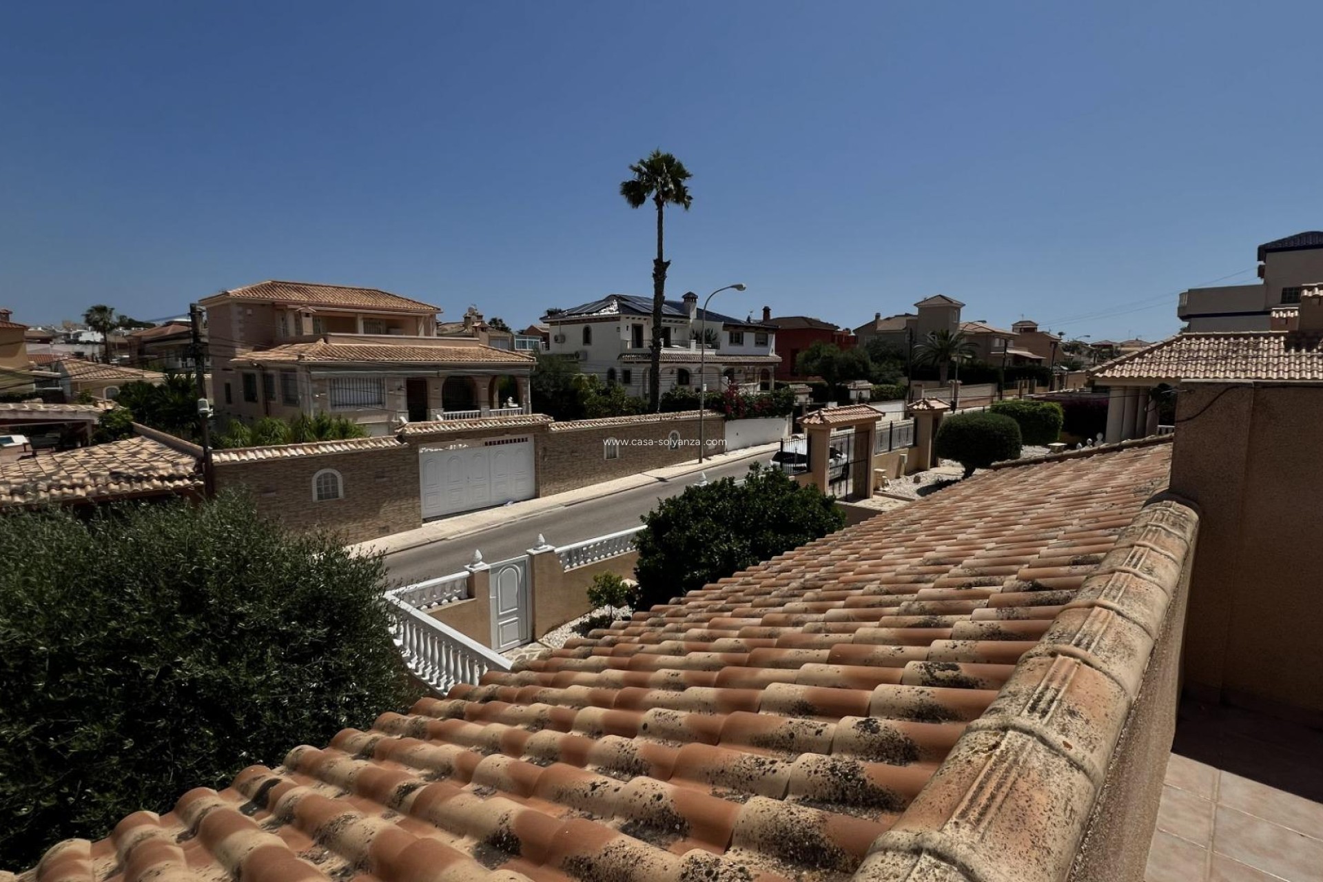 Herverkoop - Villa - Torrevieja - Aguas nuevas
