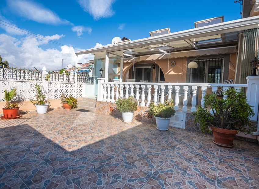 Herverkoop - Villa - Torrevieja - Calas Blancas