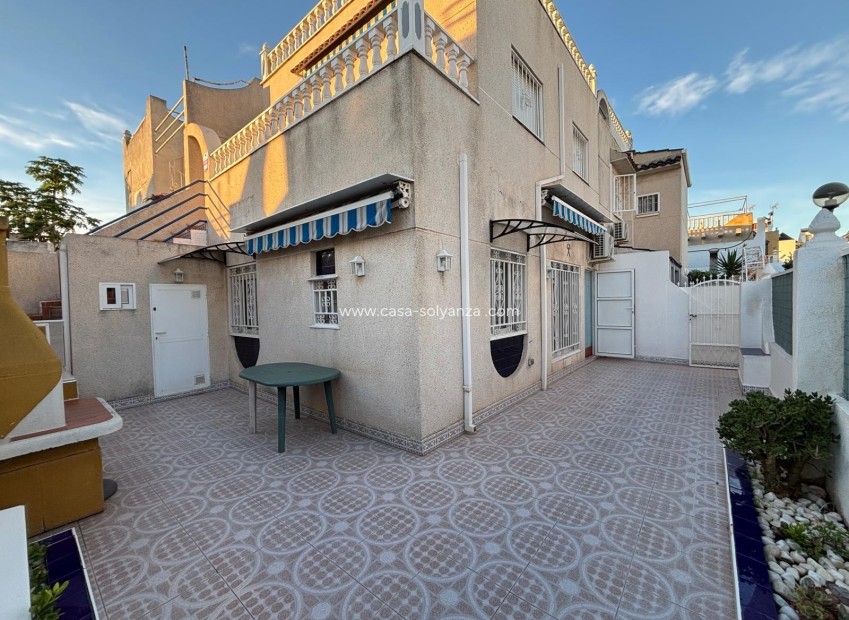 Herverkoop - Villa - Torrevieja - Carrefour