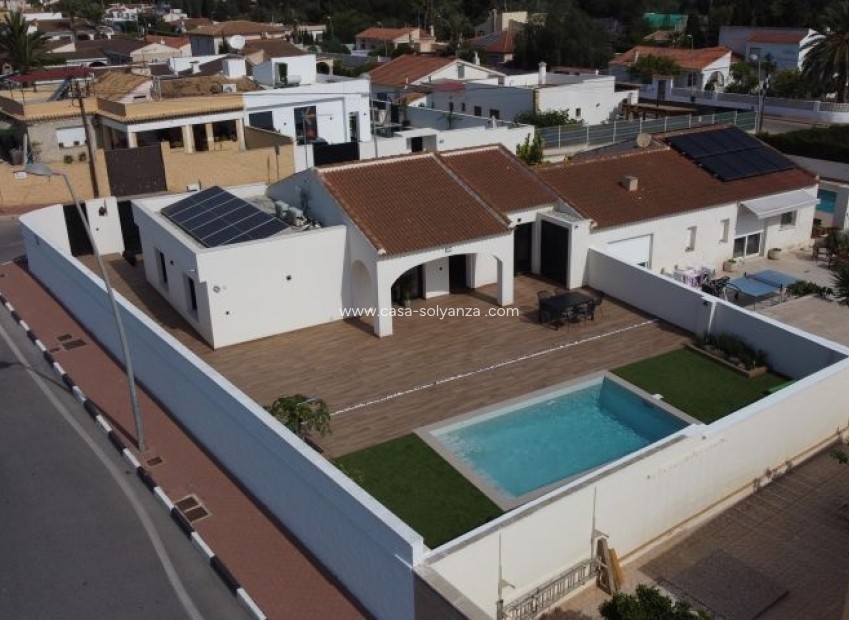 Herverkoop - Villa - Torrevieja - Costa Blanca