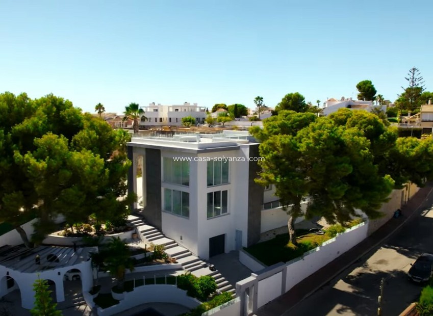 Herverkoop - Villa - Torrevieja - Costa Blanca