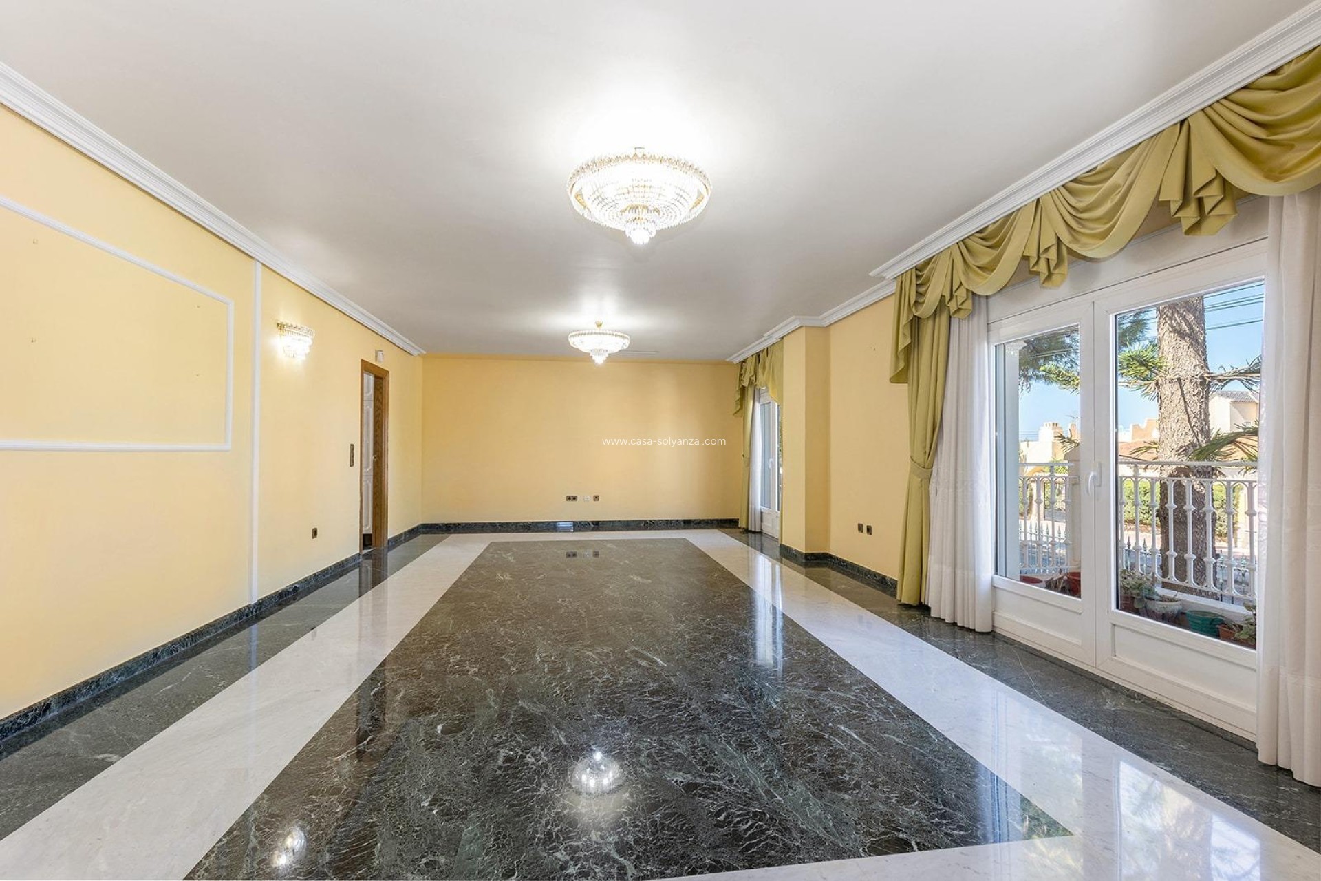 Herverkoop - Villa - Torrevieja - Costa Blanca