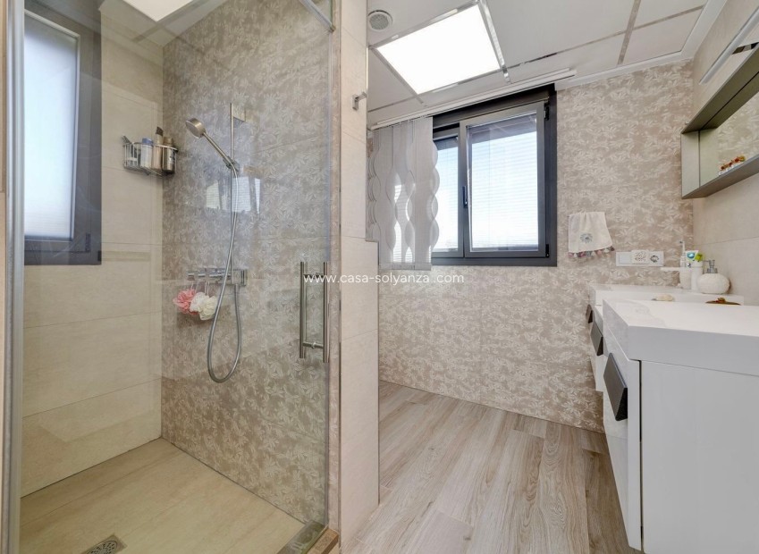 Herverkoop - Villa - Torrevieja - Costa Blanca