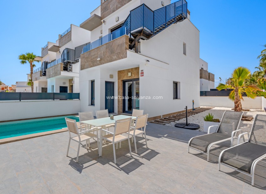 Herverkoop - Villa - Torrevieja - Costa Blanca