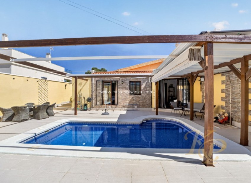 Herverkoop - Villa - Torrevieja - Costa Blanca