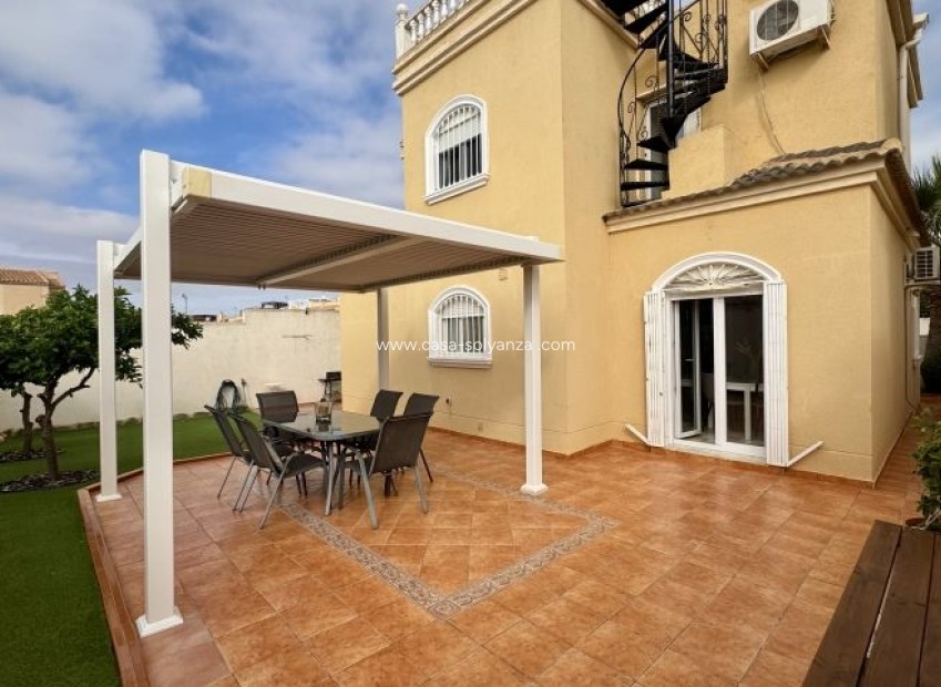 Herverkoop - Villa - Torrevieja - Costa Blanca