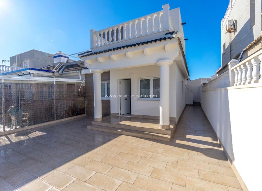 Herverkoop - Villa - Torrevieja - El chaparral