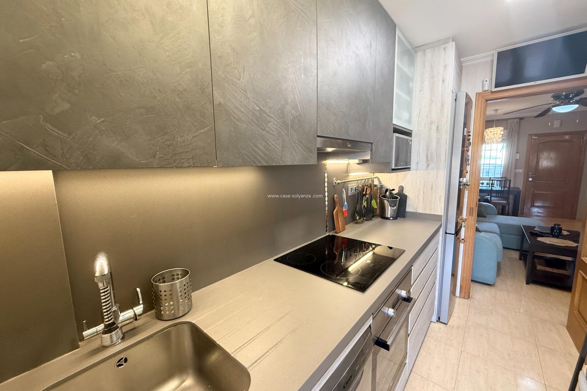 Herverkoop - Villa - Torrevieja - El Limonar