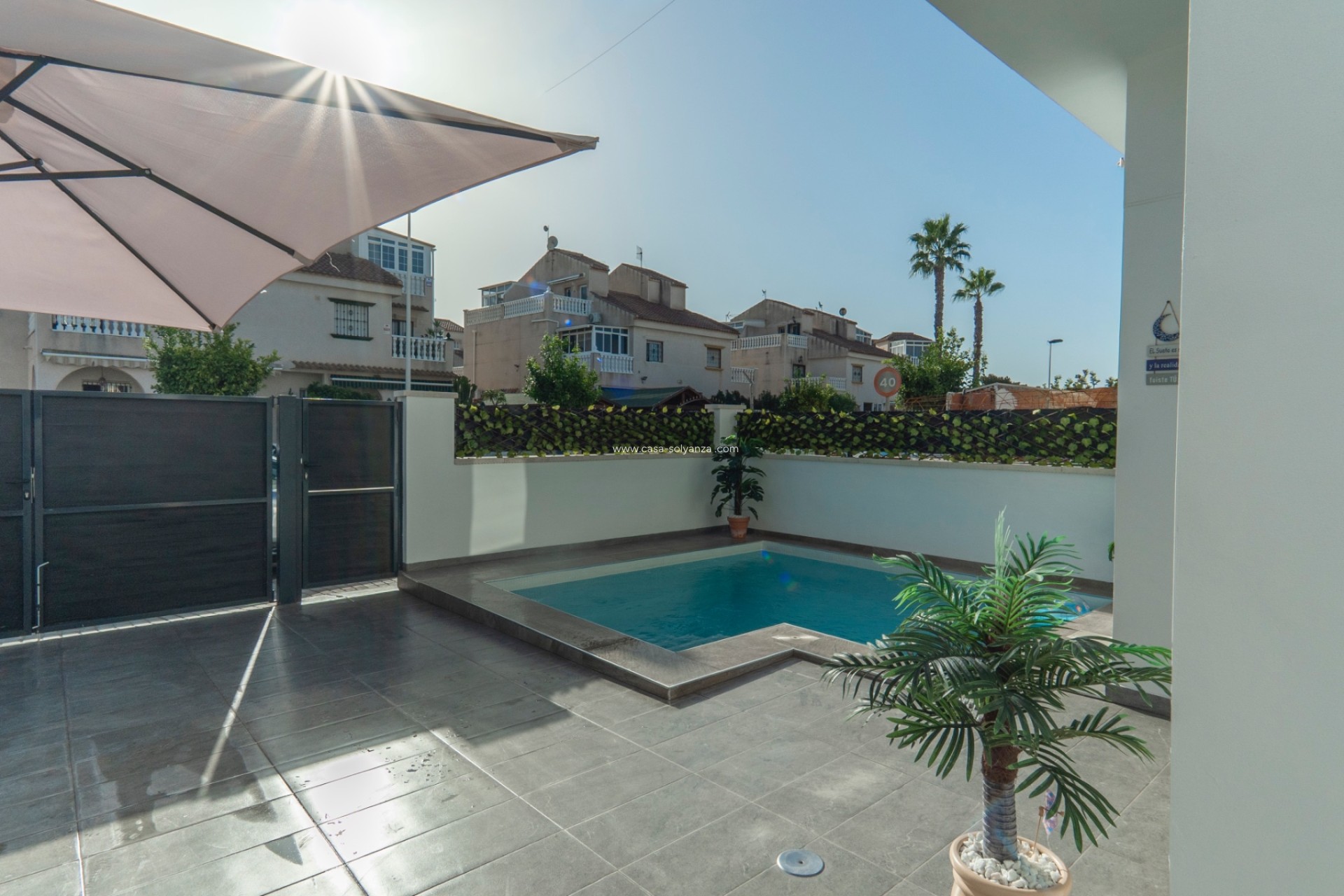 Herverkoop - Villa - Torrevieja - La Florida