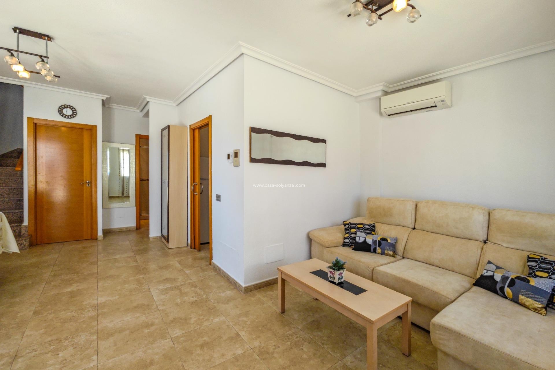 Herverkoop - Villa - Torrevieja - La Mata