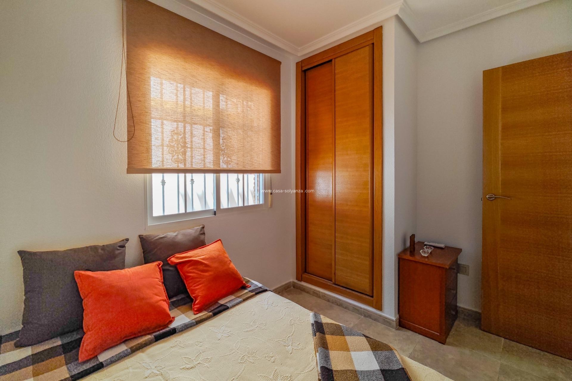 Herverkoop - Villa - Torrevieja - La Mata