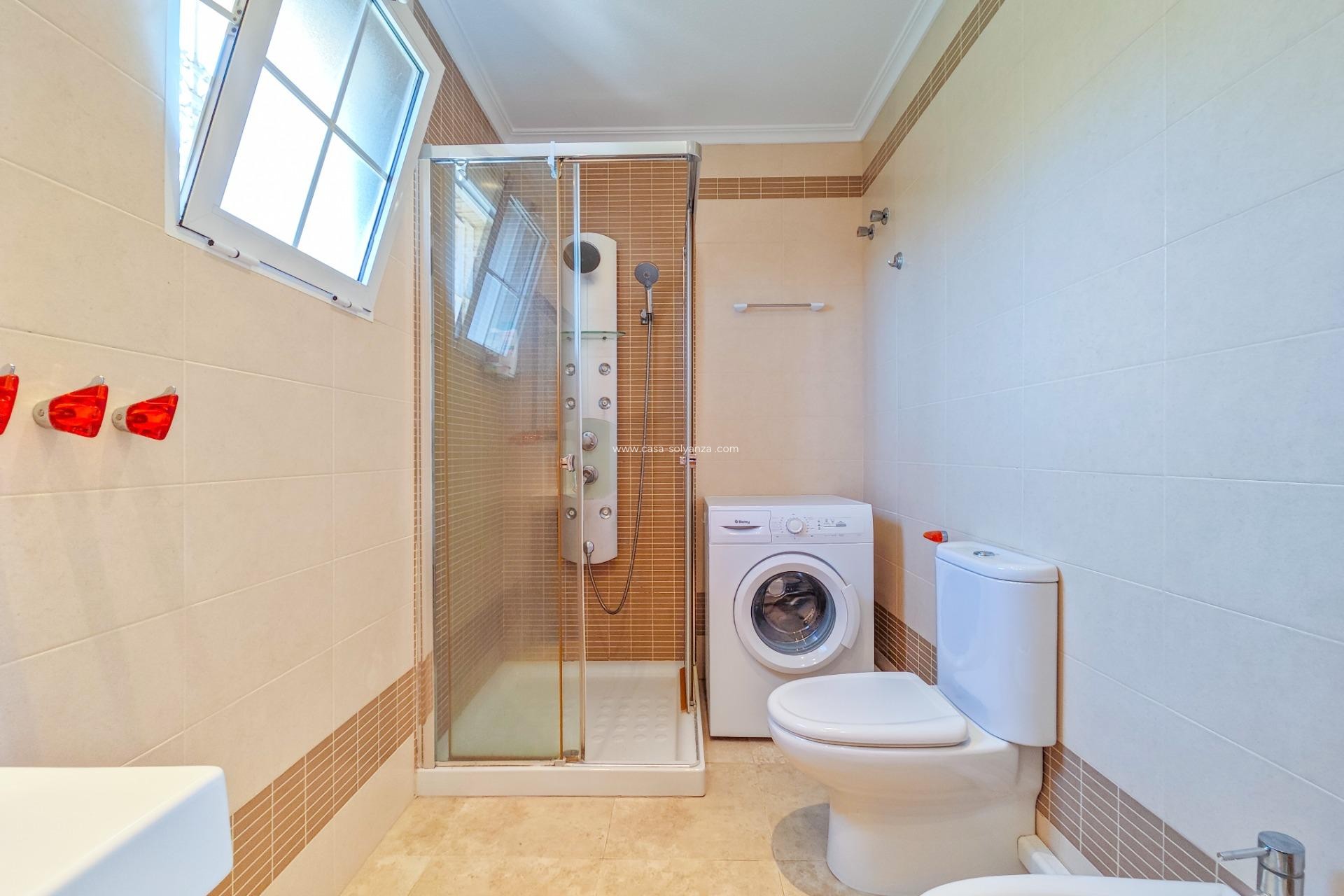 Herverkoop - Villa - Torrevieja - La Mata