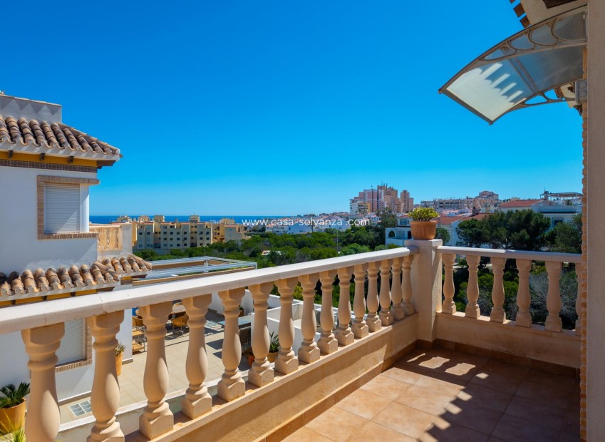 Herverkoop - Villa - Torrevieja - La Mata