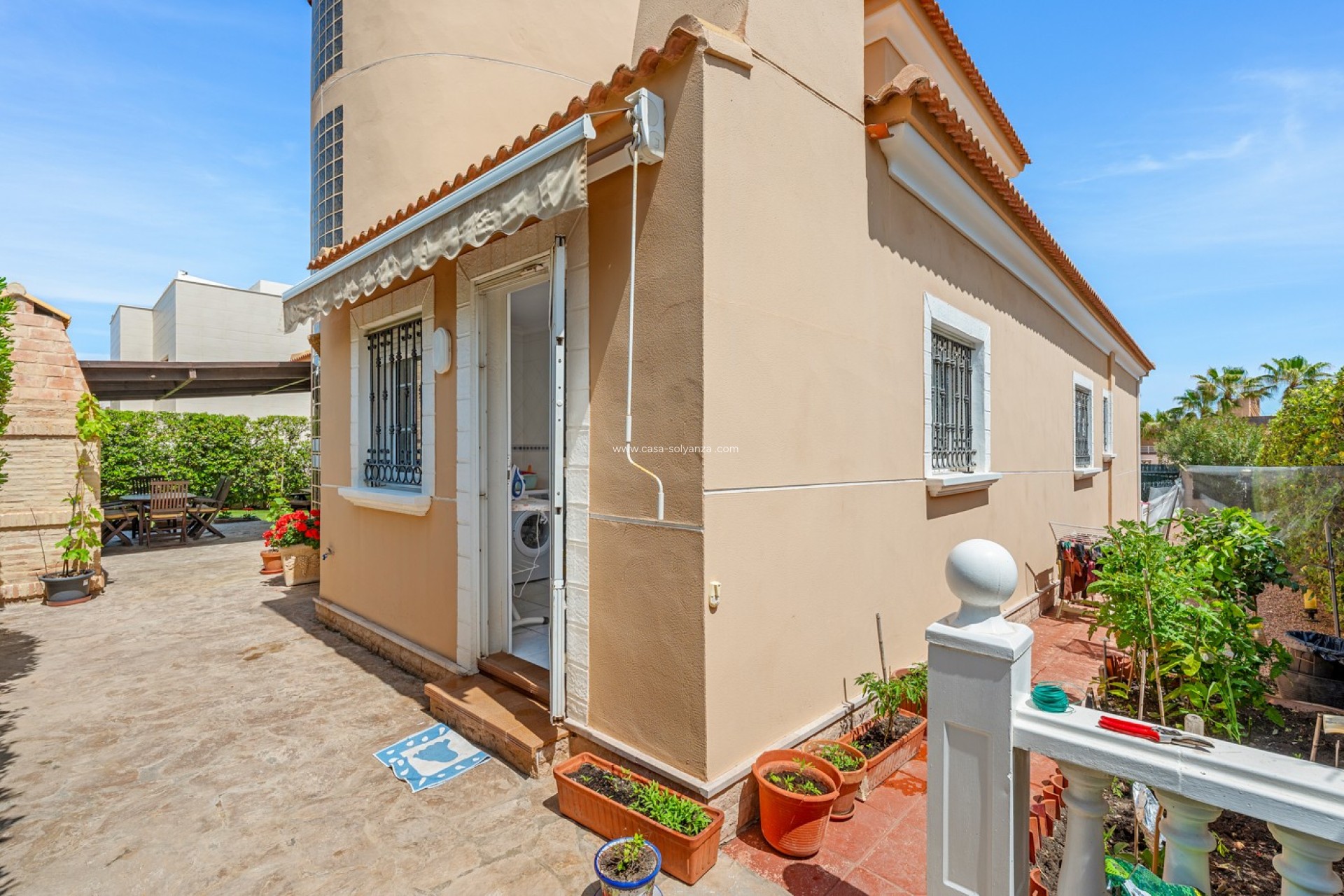 Herverkoop - Villa - Torrevieja - La Mata