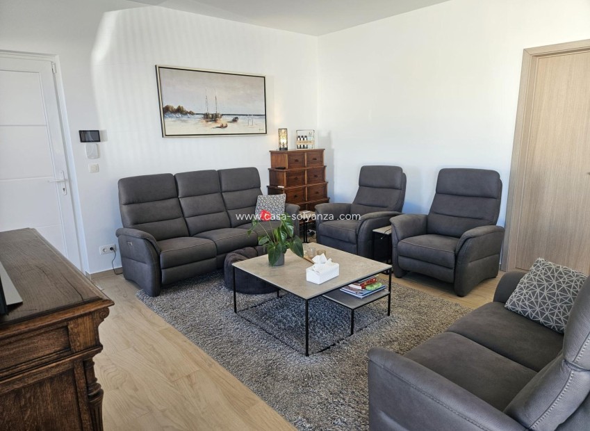 Herverkoop - Villa - Torrevieja - La Siesta