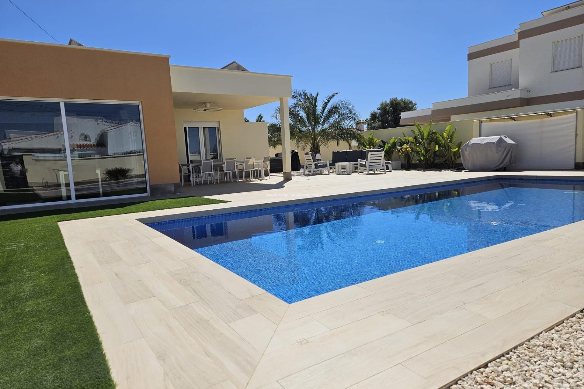 Herverkoop - Villa - Torrevieja - La Siesta