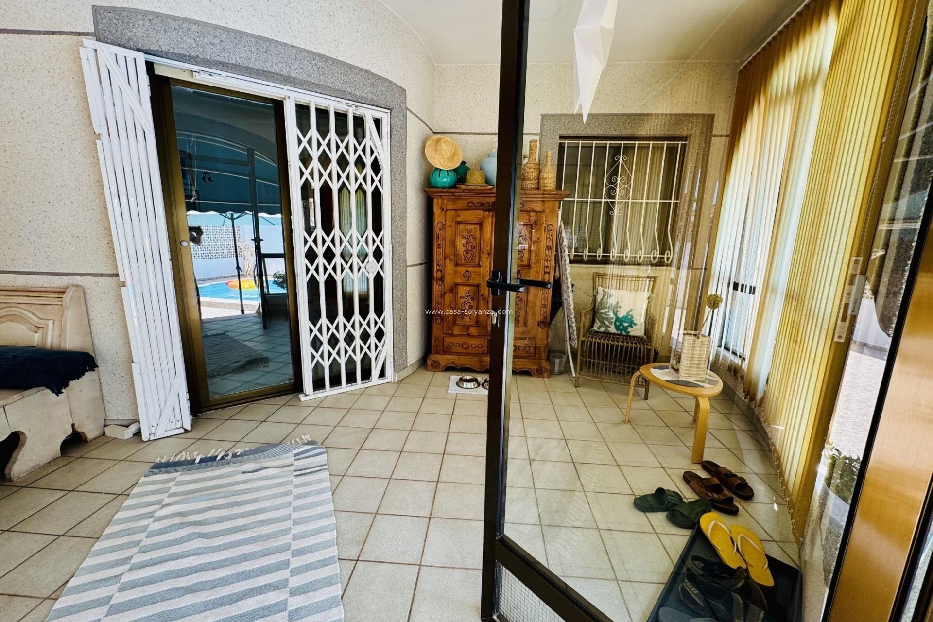 Herverkoop - Villa - Torrevieja - La Siesta