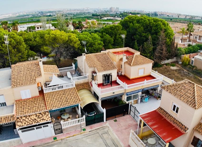 Herverkoop - Villa - Torrevieja - Los Altos