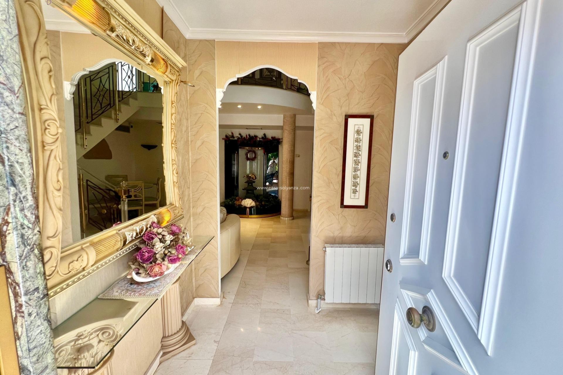 Herverkoop - Villa - Torrevieja - Los Balcones