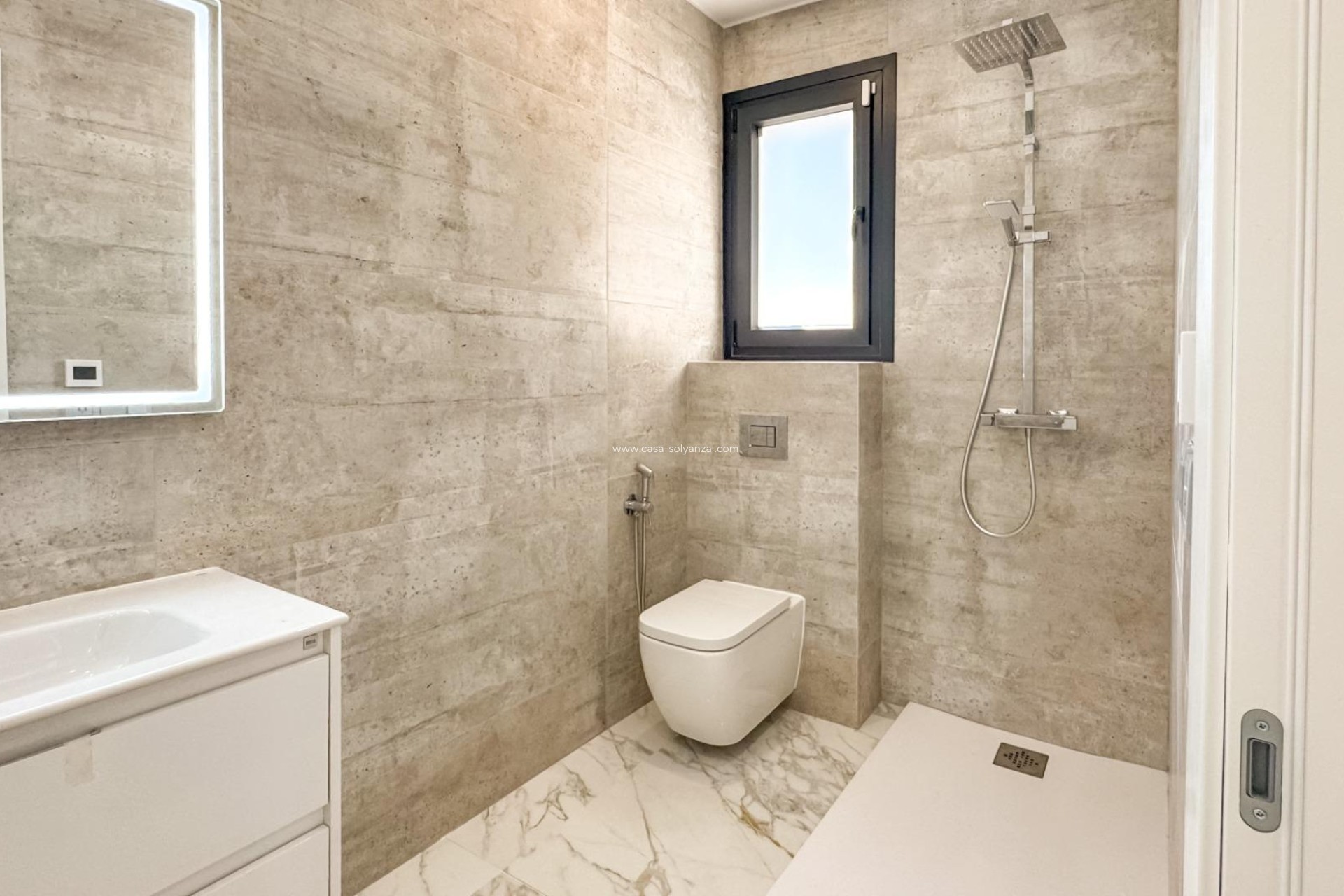 Herverkoop - Villa - Torrevieja - Los Balcones