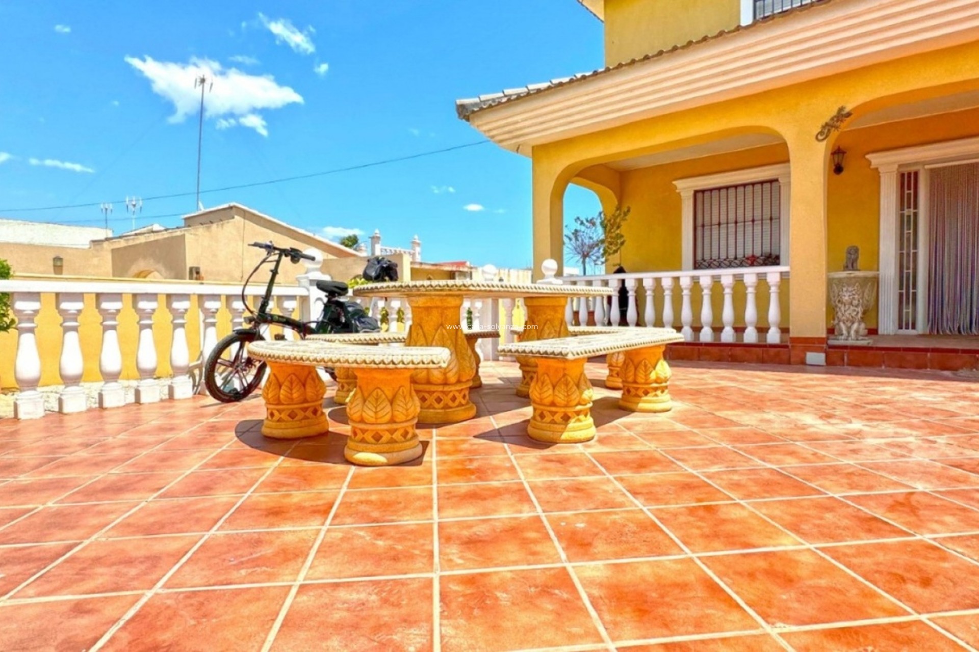 Herverkoop - Villa - Torrevieja - Los Balcones