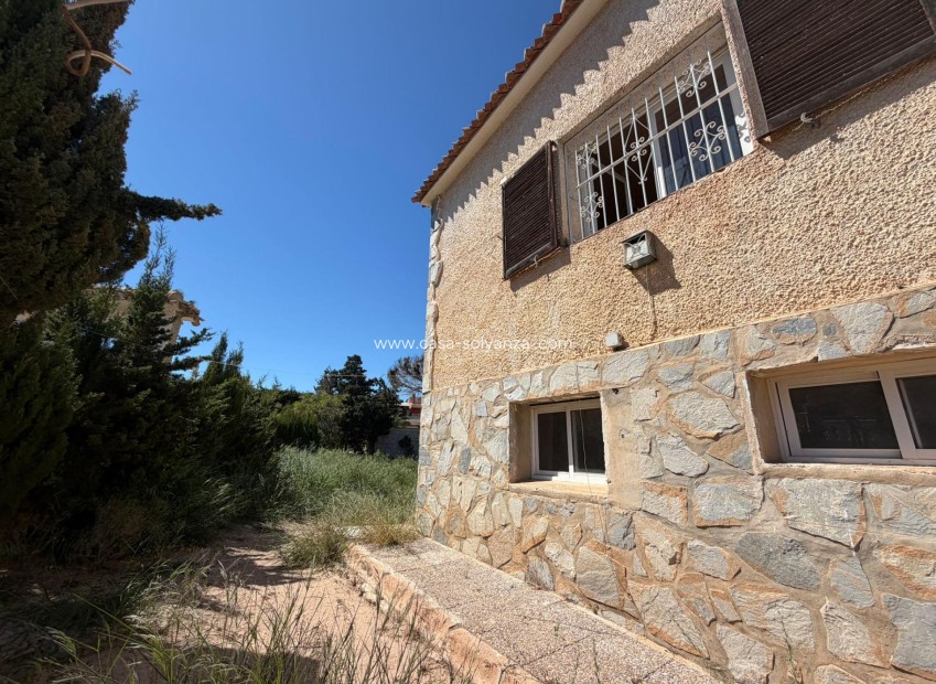 Herverkoop - Villa - Torrevieja - Los Balcones