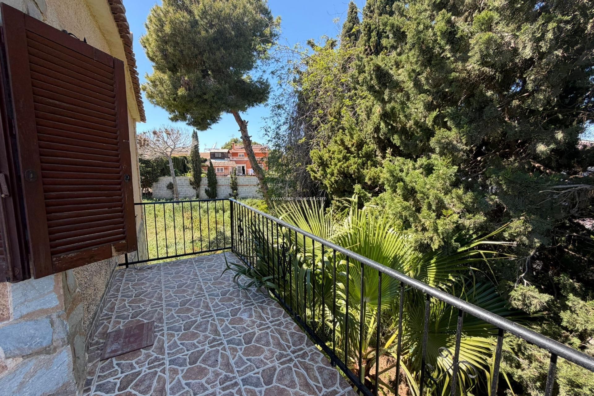 Herverkoop - Villa - Torrevieja - Los Balcones