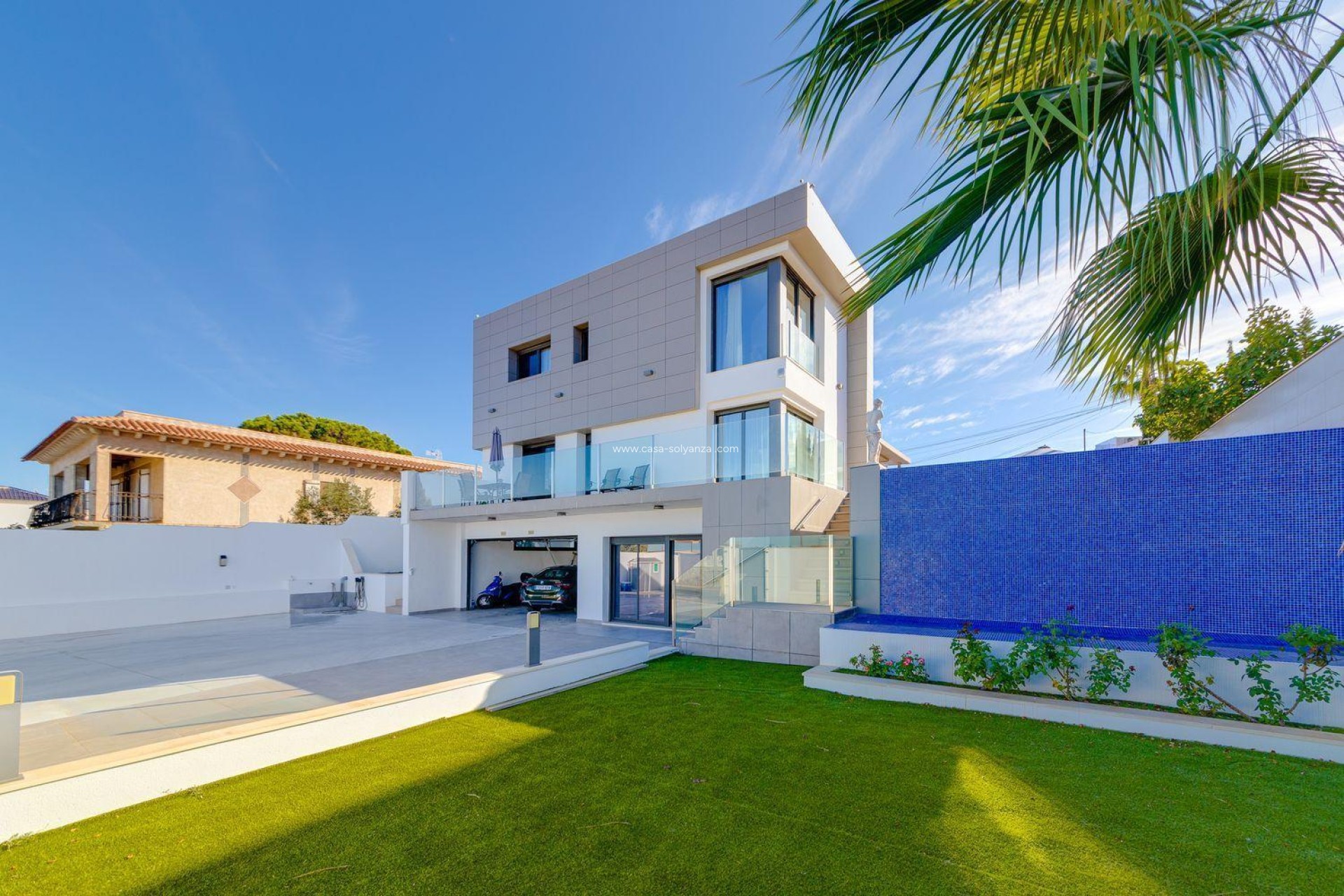 Herverkoop - Villa - Torrevieja - Los Balcones