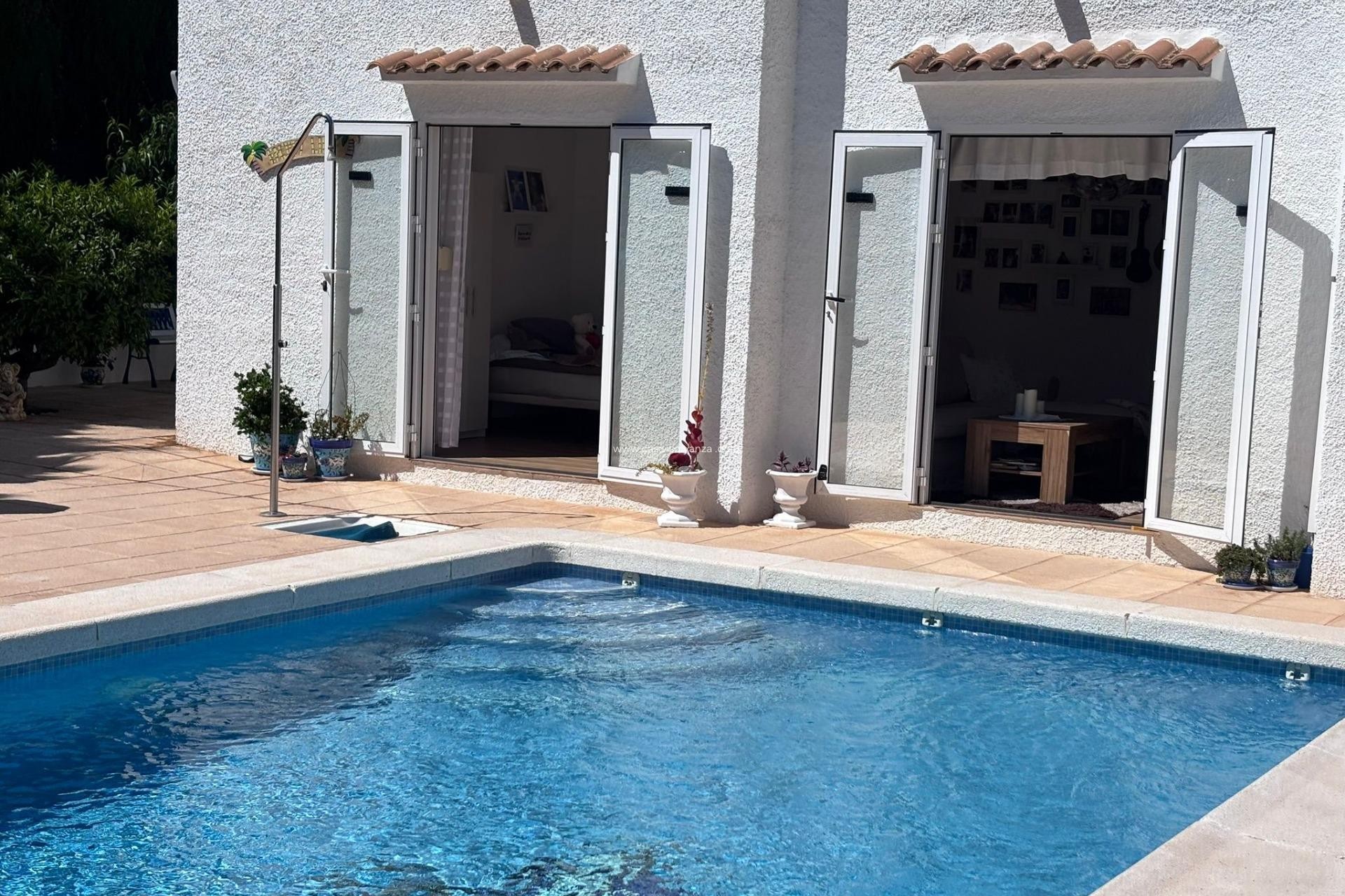 Herverkoop - Villa - Torrevieja - Los Balcones