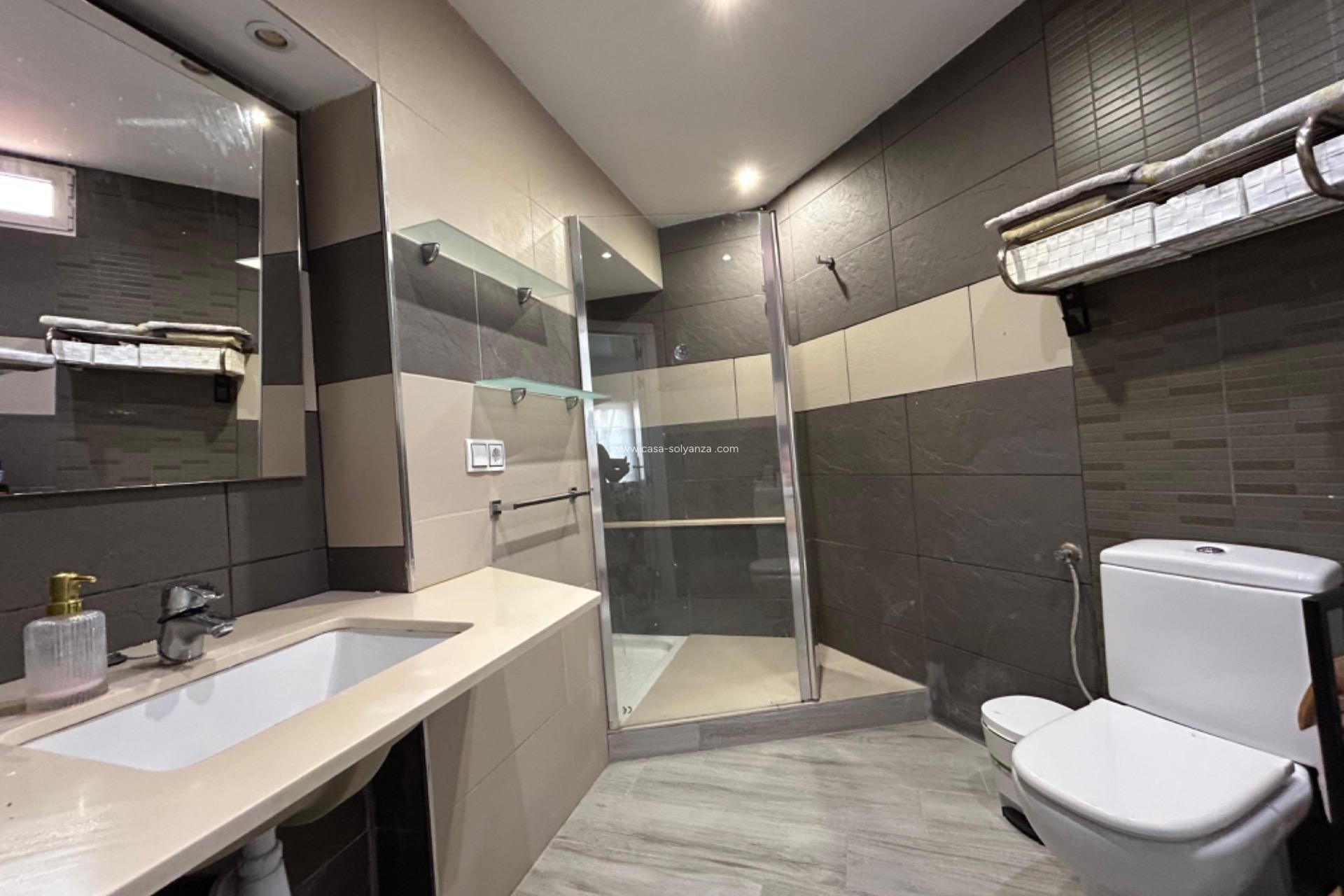 Herverkoop - Villa - Torrevieja - Los Frutales