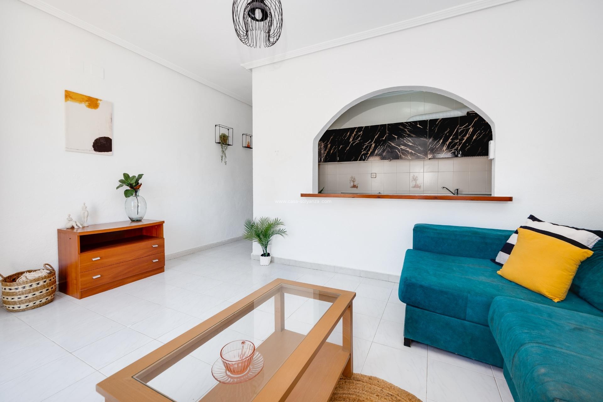 Herverkoop - Villa - Torrevieja - Nueva Torrevieja