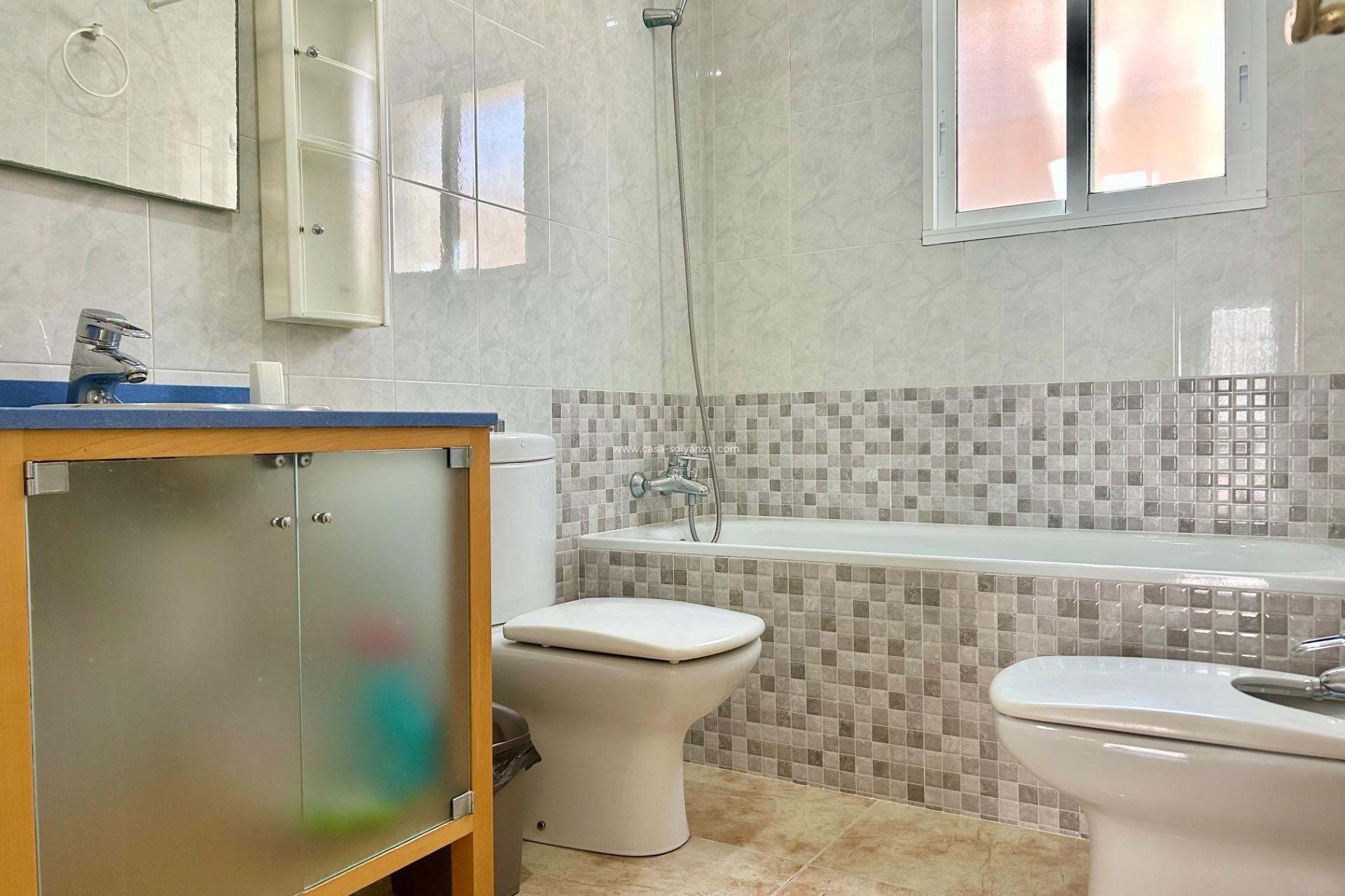 Herverkoop - Villa - Torrevieja - San Luis