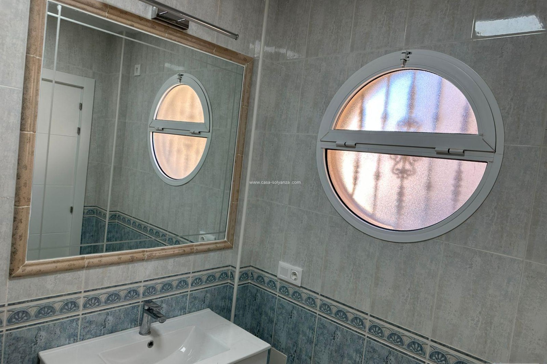 Herverkoop - Villa - Torrevieja - VILLAMARTIN