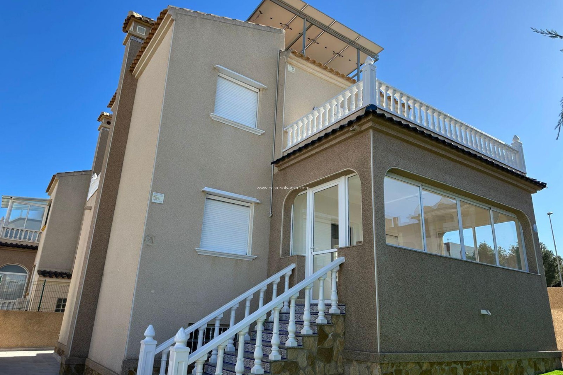 Herverkoop - Villa - Torrevieja - VILLAMARTIN