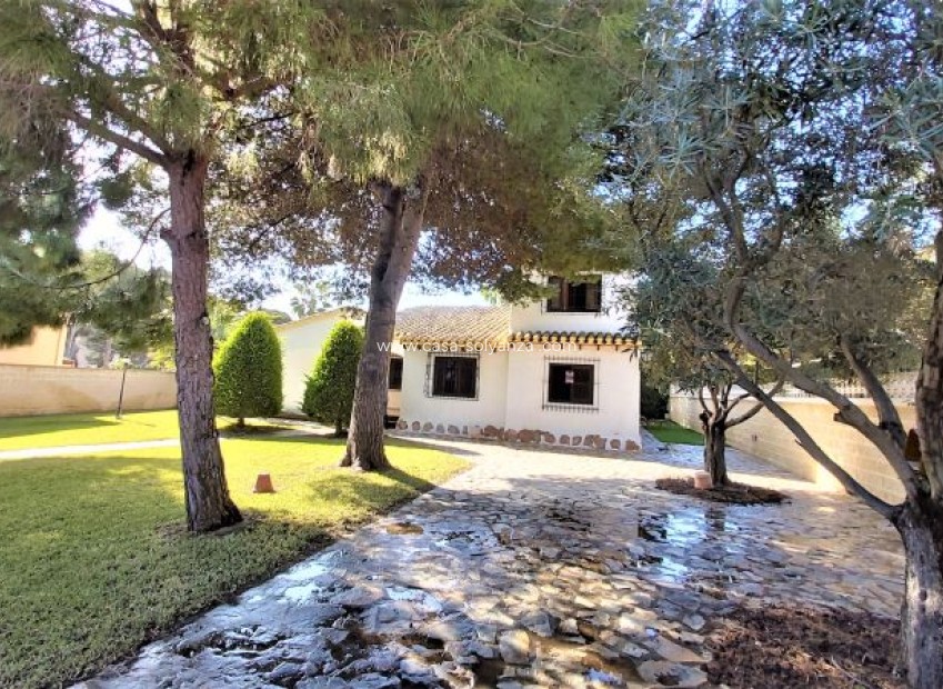 Herverkoop - Villa - Torrevieja