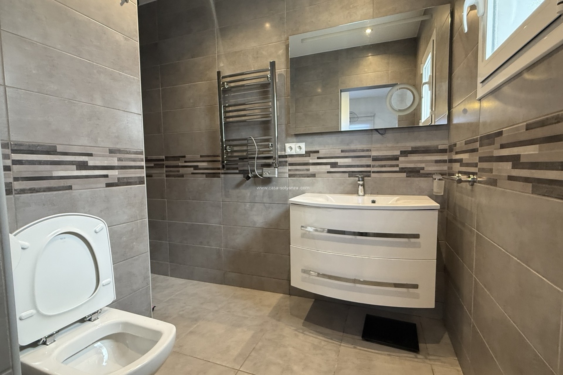 Herverkoop - Villa - Villamartin - Costa Blanca