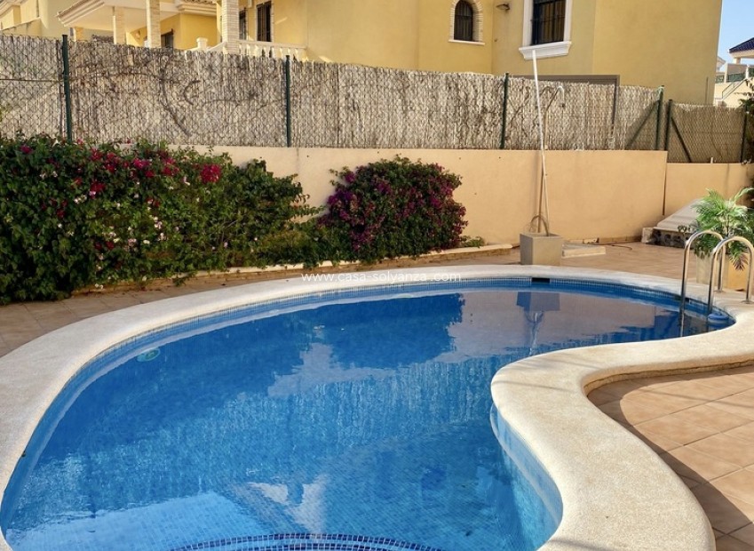 Herverkoop - Villa - Villamartin - Villamartín