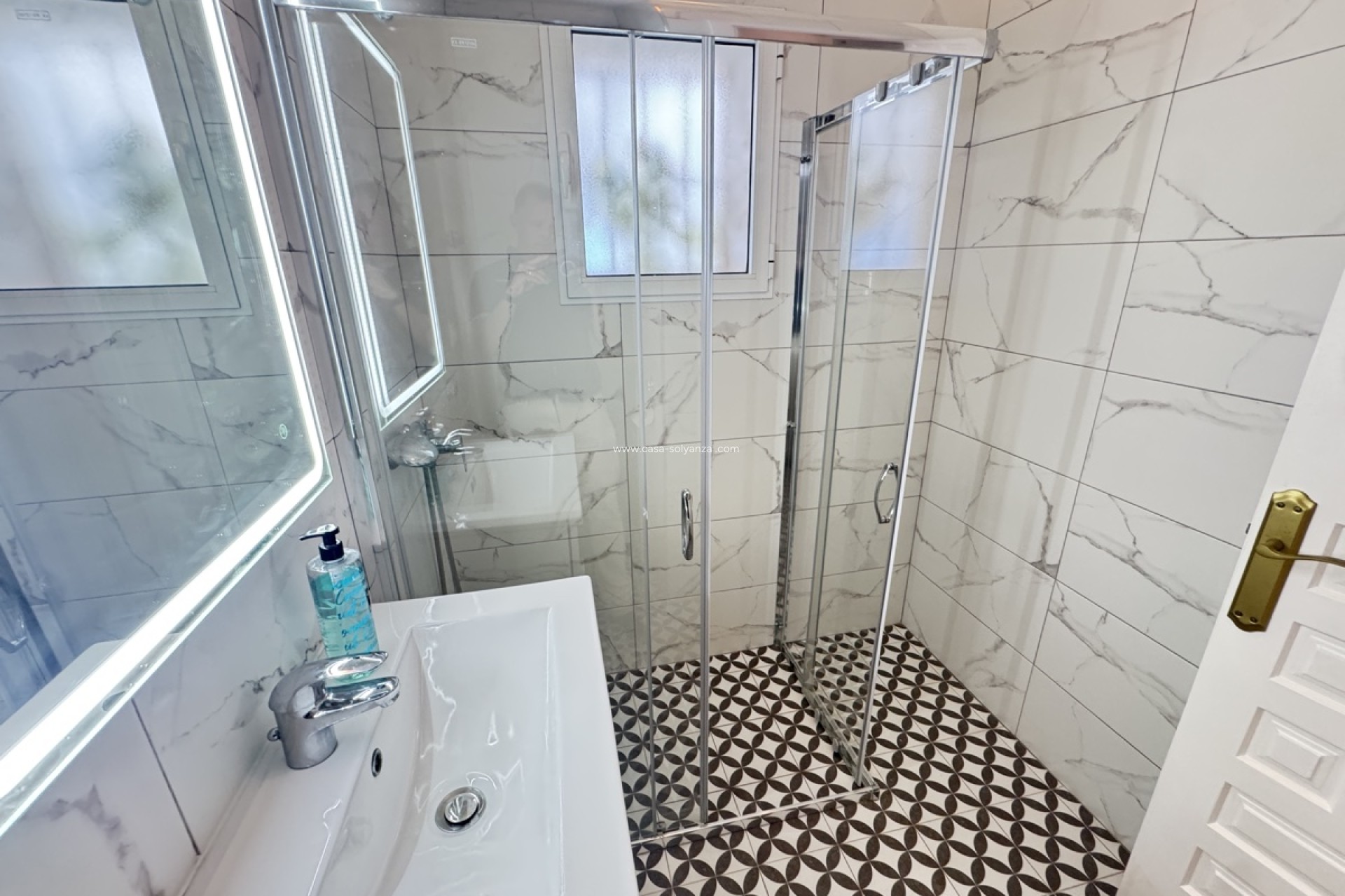 Herverkoop - Villa - Villamartin - Villamartín