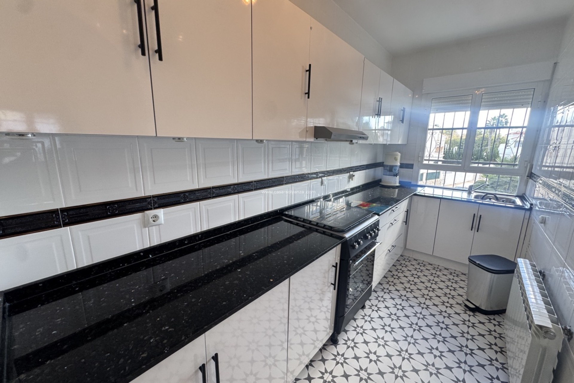 Herverkoop - Villa - Villamartin - Villamartín