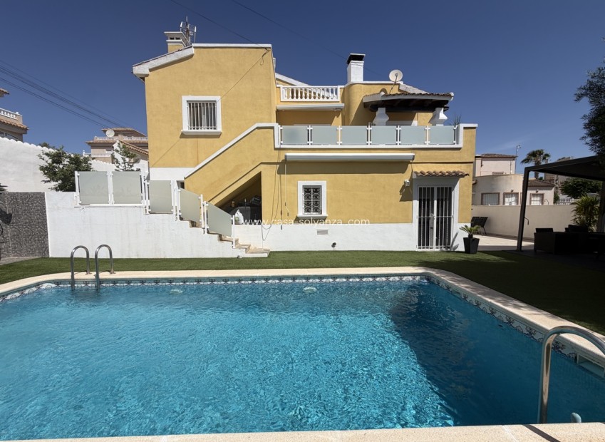 Herverkoop - Villa - Villamartin - Villamartín