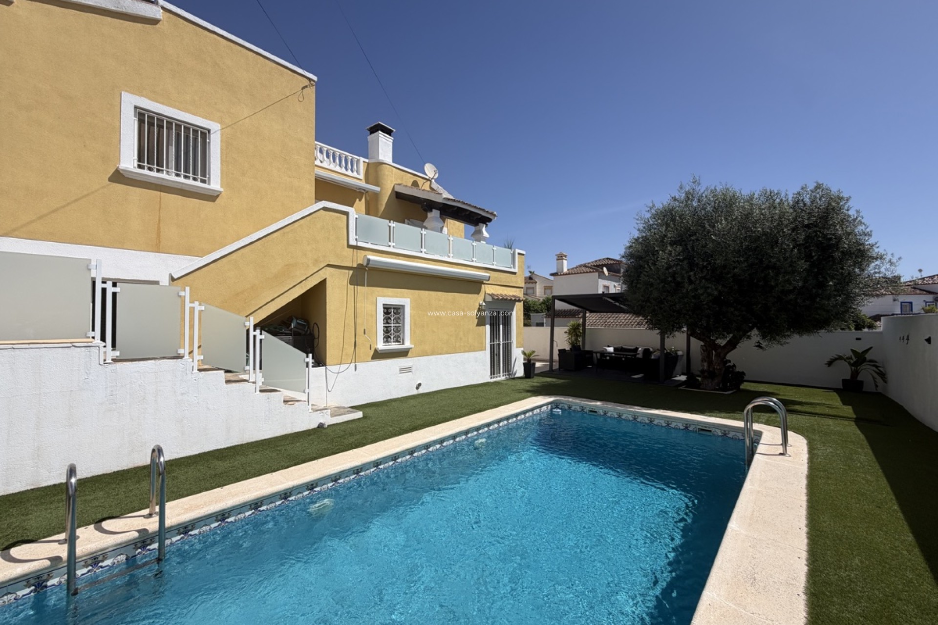 Herverkoop - Villa - Villamartin - Villamartín