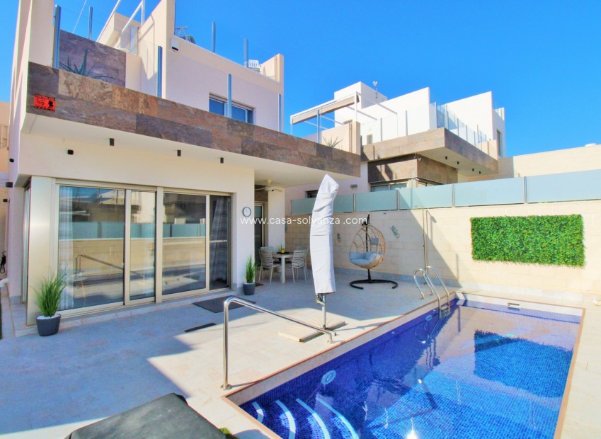 Herverkoop - Villa - Villamartin - Villamartín