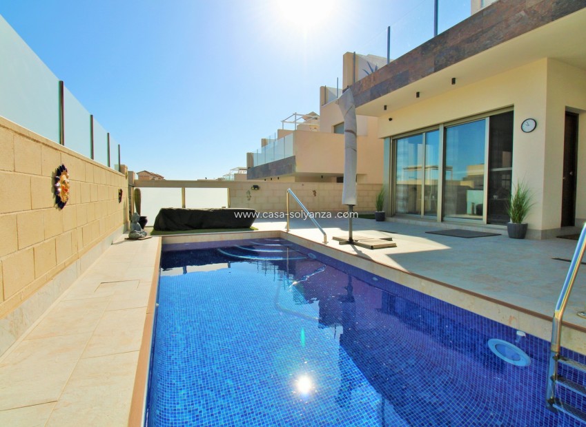 Herverkoop - Villa - Villamartin - Villamartín