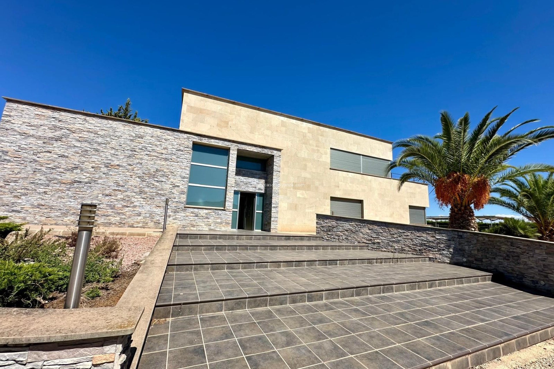 Herverkoop - Villa - Yecla - Inland