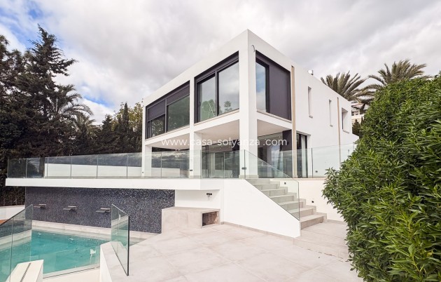 Independent villa - Resale - El Campello - Coveta Fuma