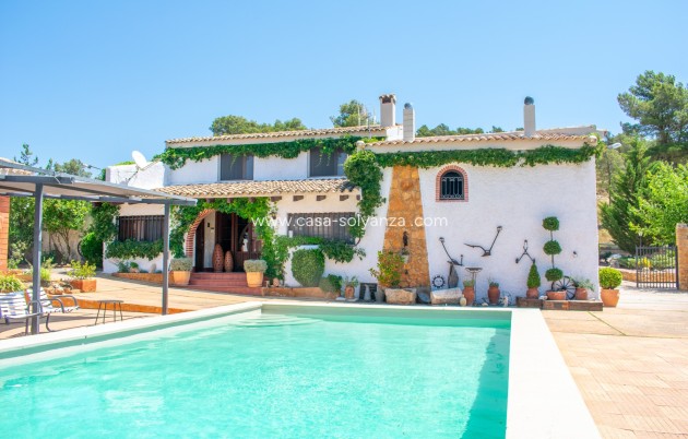 Independent villa - Resale - Onil - Onil