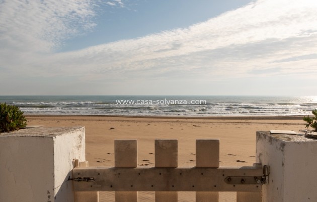 Independent villa - Wiederverkauf - Guardamar del Segura - Guardamar del Segura